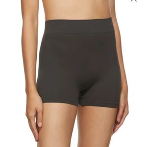 NWT - SKIMS Stretch Rib Shorts